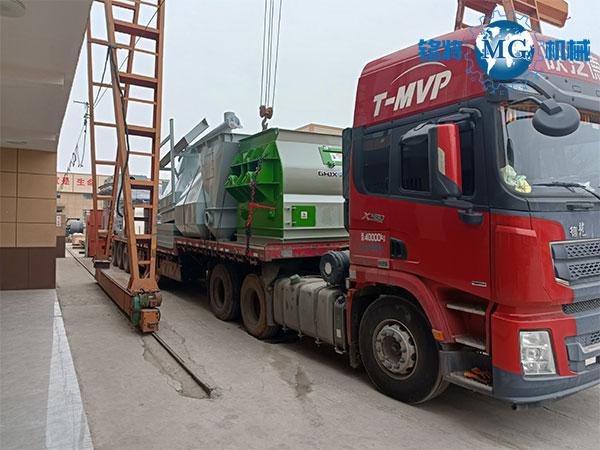 甘肅時產20噸幹粉砂漿設備裝車現場