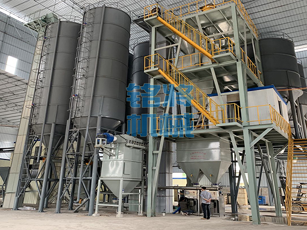 1607498808161462.jpg 年產(chǎn)20萬噸幹混(hún)站.jpg