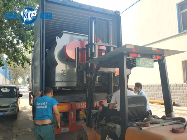 沙特半(bàn)自(zì)動幹粉砂漿生產線已(yǐ)經發貨 沙(shā)特(tè)半自動幹粉砂漿生產線已經發(fā)貨