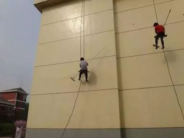 外牆塗料使用年(nián)限過後如何翻新? 外牆塗料使用年限過後如何翻新?