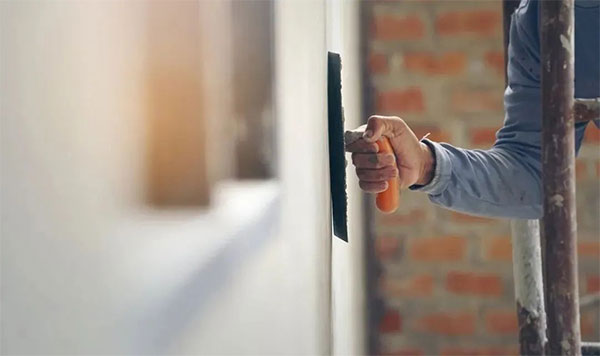 抹灰石膏開裂現象(xiàng)的原因和解(jiě)決方案(àn)! 抹灰石(shí)膏開裂現象的原因和(hé)解決方案!